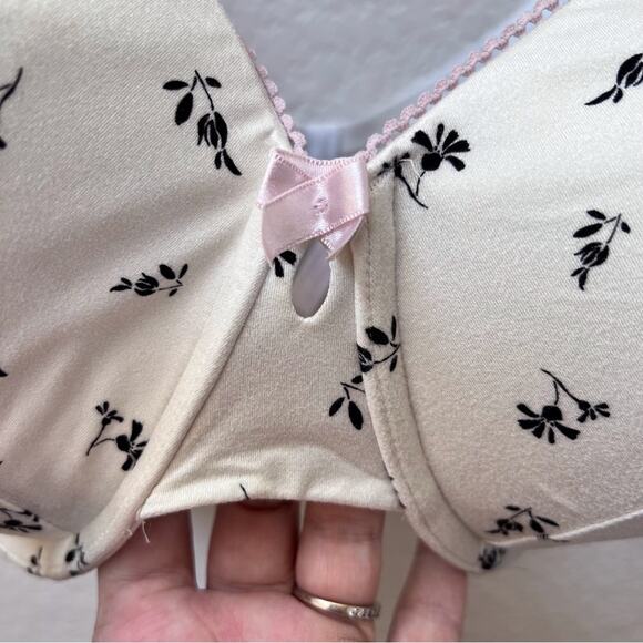 Cacique Bra Women's 42DDD Cream Black Floral Lightly Lined Full Coverage 4 Hook - Picture 6 of 13